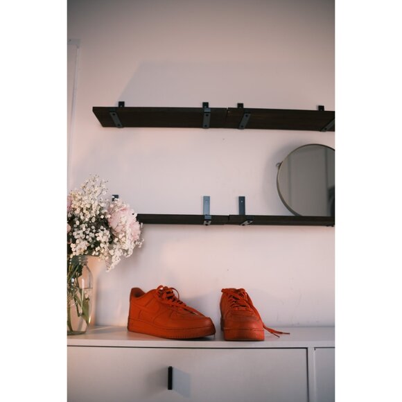 Air Force 1 Low '07 LV8 'University Red', US Men's 8 - Picture 2 of 9